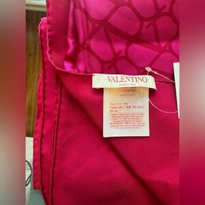 Valentino Garavani Iconographe Silk Scarf 90x90